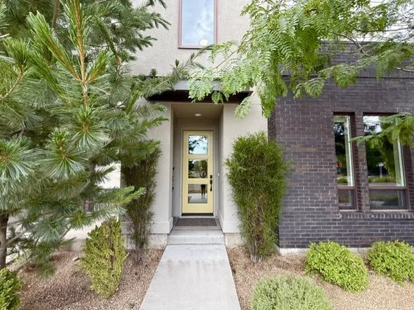 3660 E Parkcenter Blvd, Boise, ID 83716
