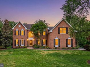 1702 Landon Hill Rd, Vienna, VA 22182