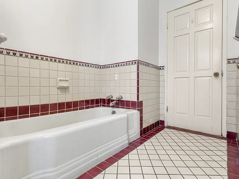 3226 Griffith Park Blvd #1 — Photo 20