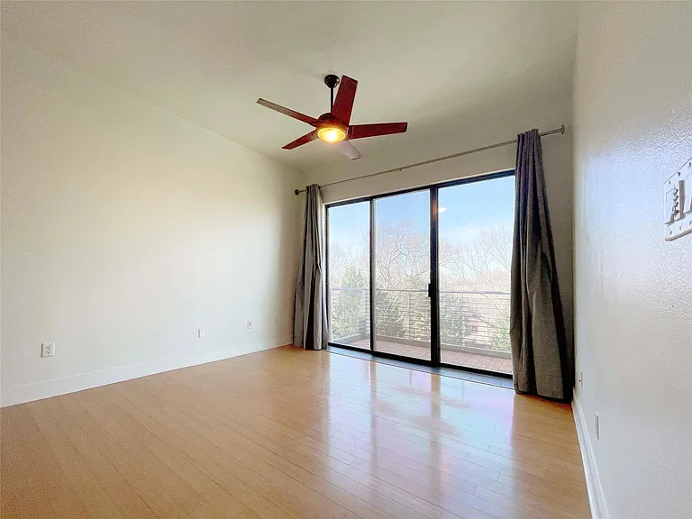 4605 Cedar Springs Rd #338 — Photo 3