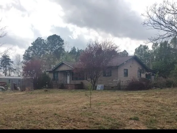 924 McAbee Rd, Spartanburg, SC 29306