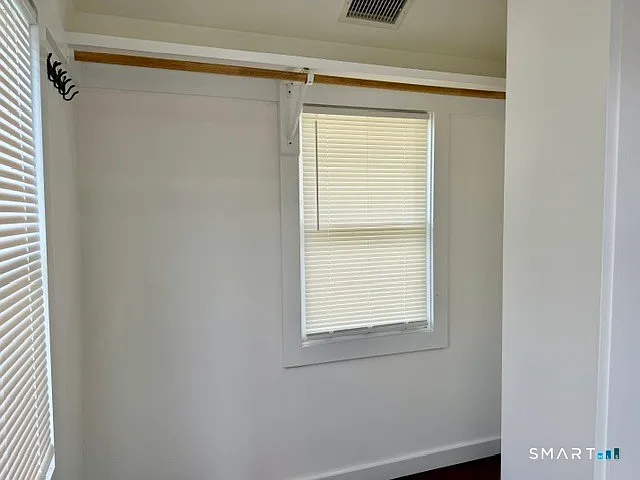 10 Wells Ave #B — Photo 17