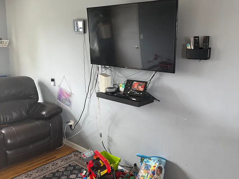 17 Spruce St #2 — Photo 10