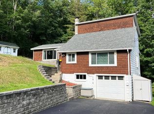 102 Clinton St, Oneonta, NY 13820