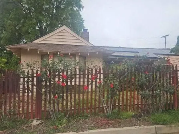 2261 Roscomare Rd, Los Angeles, CA 90077
