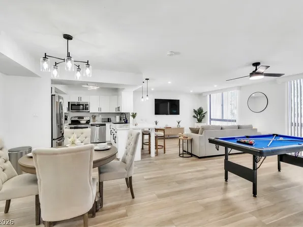 3930 University Center Dr, Las Vegas, NV