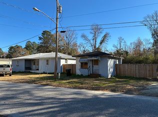 107 Maple St, Saint Stephen, SC 29479