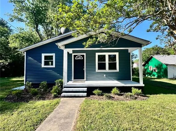 212 Turner St, Emporia, VA 23847