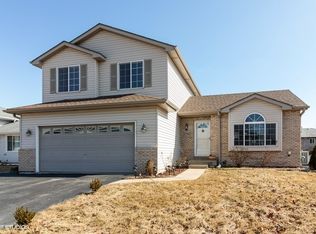 1716 Winger Dr, Plainfield, IL 60586