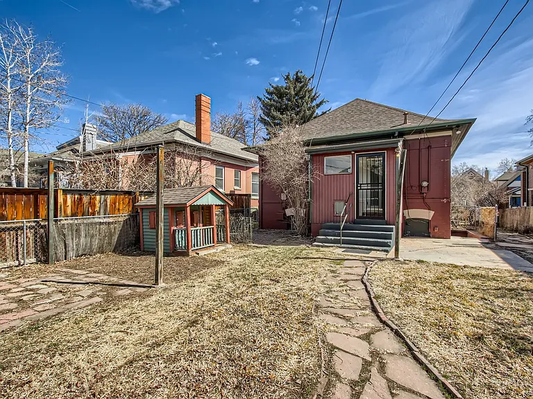 445 N Washington St — Photo 27