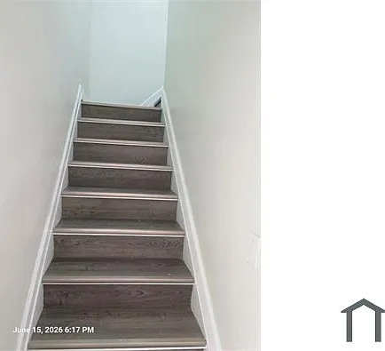 17805 Hazelwood Ave — Photo 15