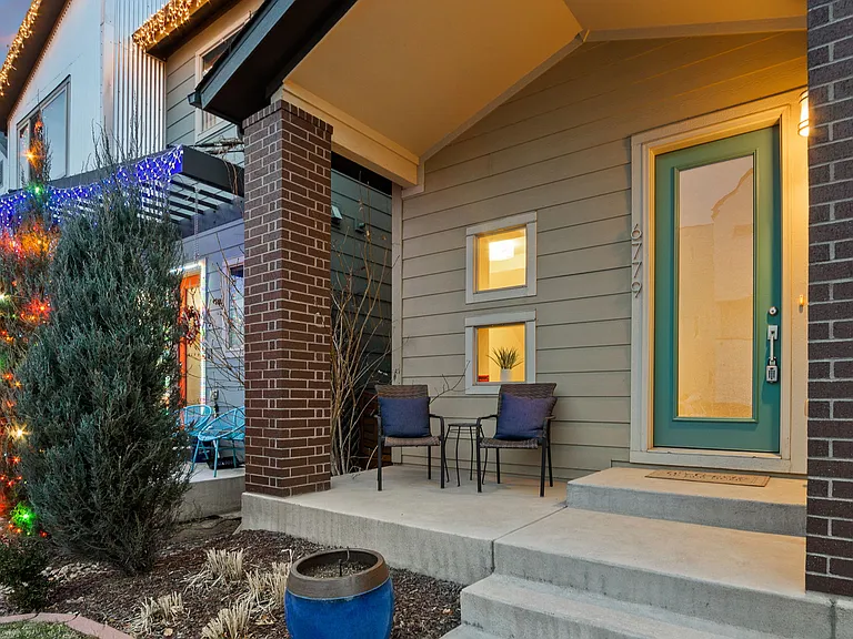 6779 Raritan Dr — Photo 16
