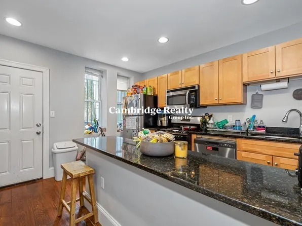 16 Sewall St, Roxbury Crossing, MA