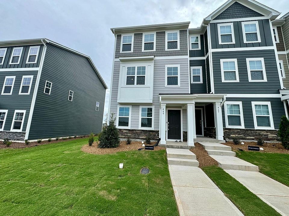 1st image of 469 Carolina Springs Blvd