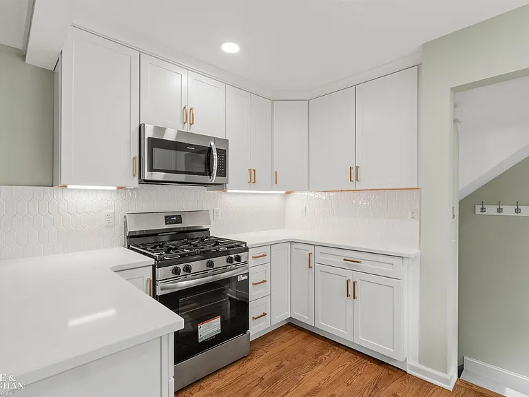 1602 Anita Ave — Photo 12