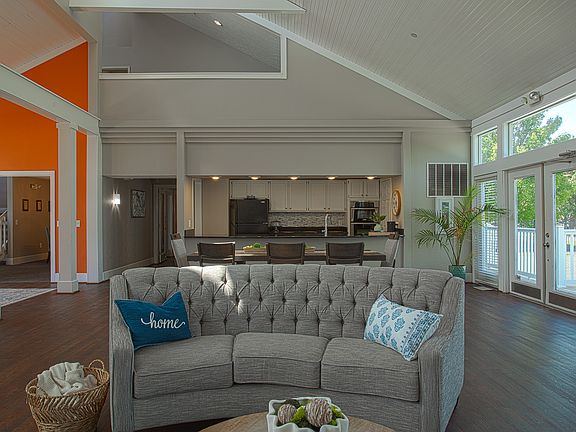 3rd image of 7411 Clubhouse Dr #725012