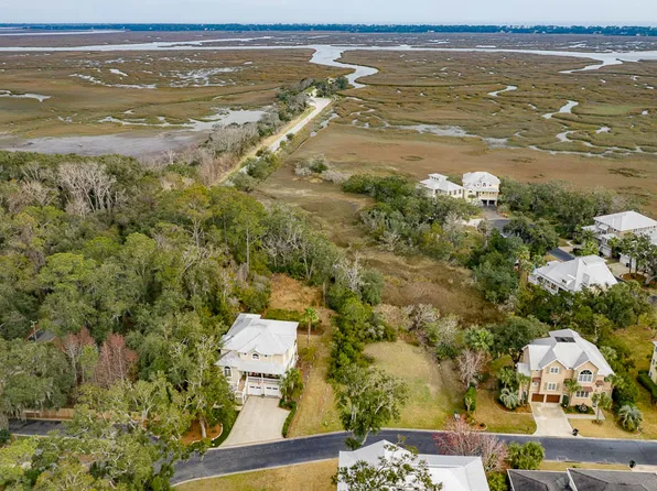 157 Sunrise Dr, Saint Simons Island, GA 31522