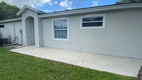 130 Sparrow Dr Photo 1