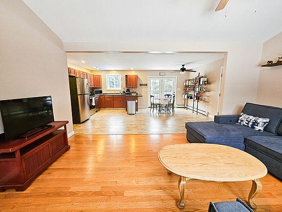 3rd image of 23 Paradise Row