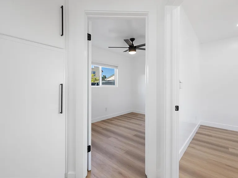 114 Madison Ave #C — Photo 9