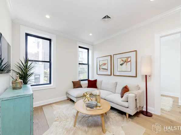 199 Prince Street image 1 of 7