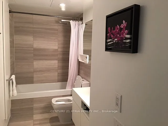 45 Charles St E #601 — Photo 8