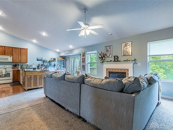2nd image of 2308 Castle Pines Ct