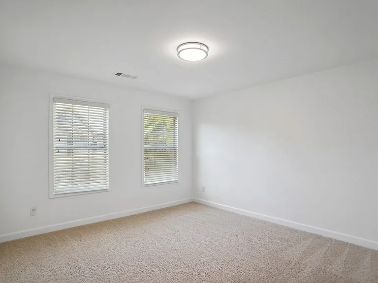 3951 Baverton Dr — Photo 22