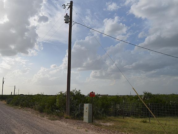 3rd image of 41 Los Centenarios Rd