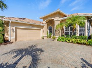 8820 First Tee Rd, Port Saint Lucie, FL 34986