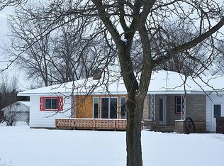 2832 McCulloch Rd, Beaverton, MI 48612