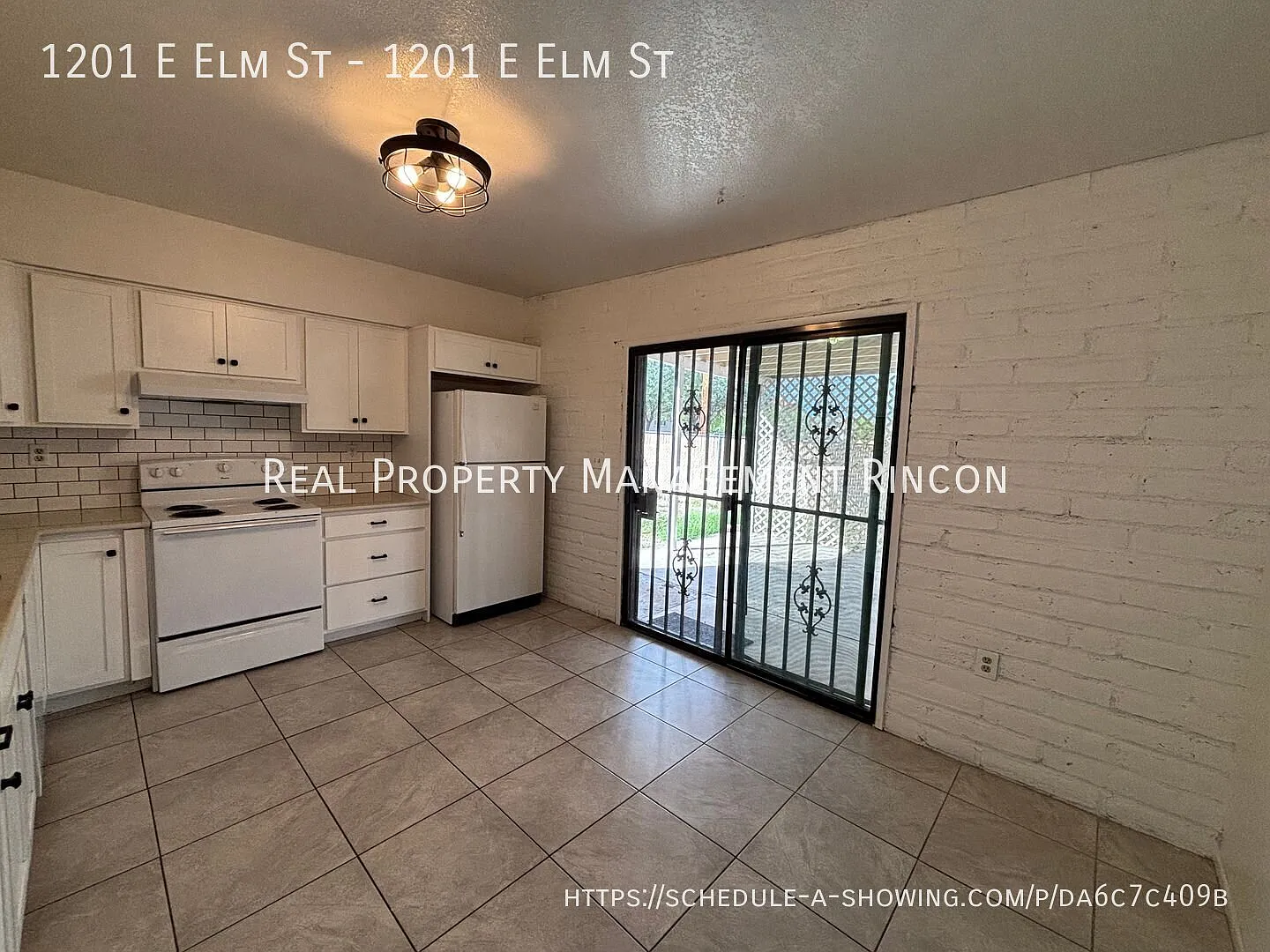 Updated, Centrally Located 3-Bed, 2-Bath Duplex Apartment! Washer & Dryer Included!! — Photo 3