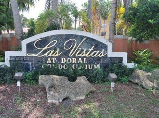 8290 Lake Dr APT 422, Doral, FL 33166
