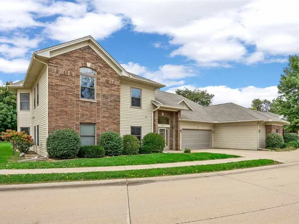 950 Applewood Ct Unit 4, Coralville, IA 52241