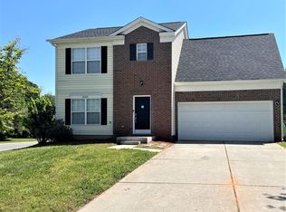 8510 Bodkin Ct, Charlotte, NC 28215
