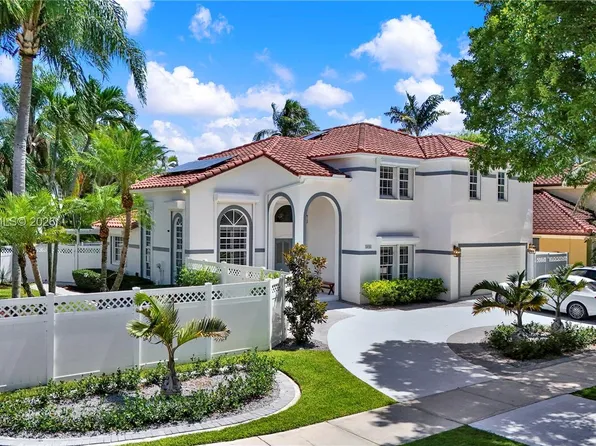 8940 SW 160th St, Palmetto Bay, FL 33157