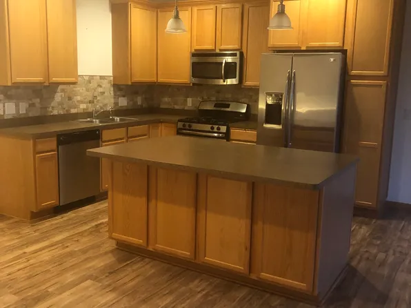 4725 Victor Path, Hugo, MN 55038