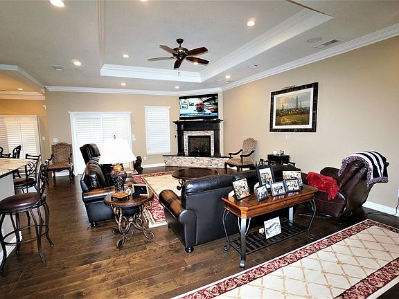 5th image of 22 La Campana Dr