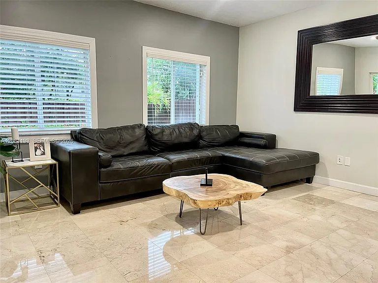 14121 SW 130th Ave — Photo 19