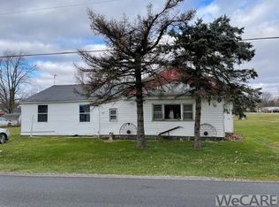 887 Lutz Rd, Lima, OH 45801