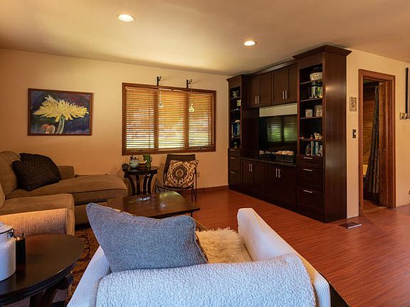 Entry View of Living Room 