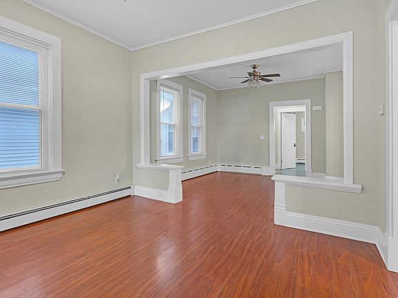 3rd image of 1412 Lincoln St