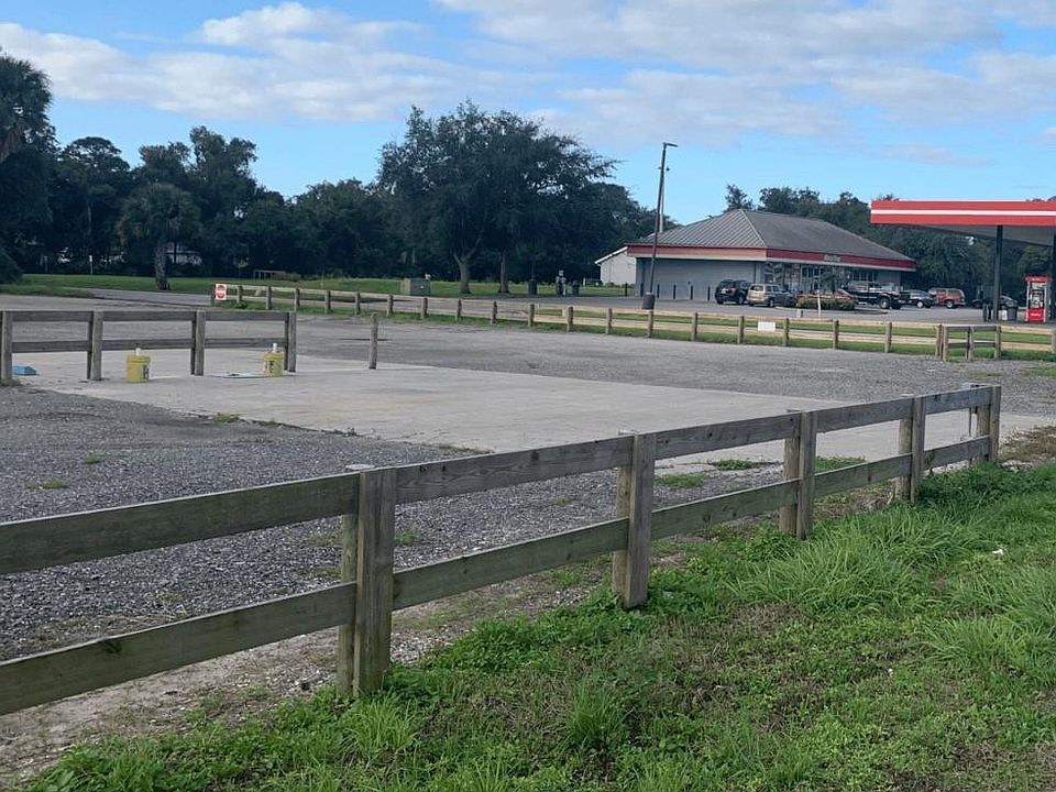 1st image of 1600 State Road 70