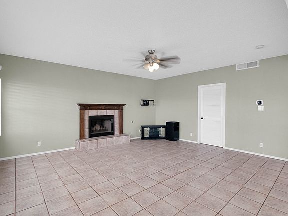 4th image of 7323 Luz De Lumbre Ave