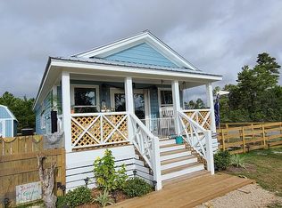 1581 Sea Breeze Way, Carrabelle, FL 32322