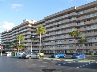 250 Jacaranda Dr APT 611, Fort Lauderdale, FL 33324