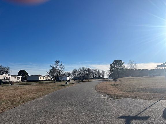 4th image of 4581 Strawbush Rd