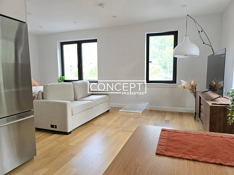1618 Beacon St #3CP — Photo 11