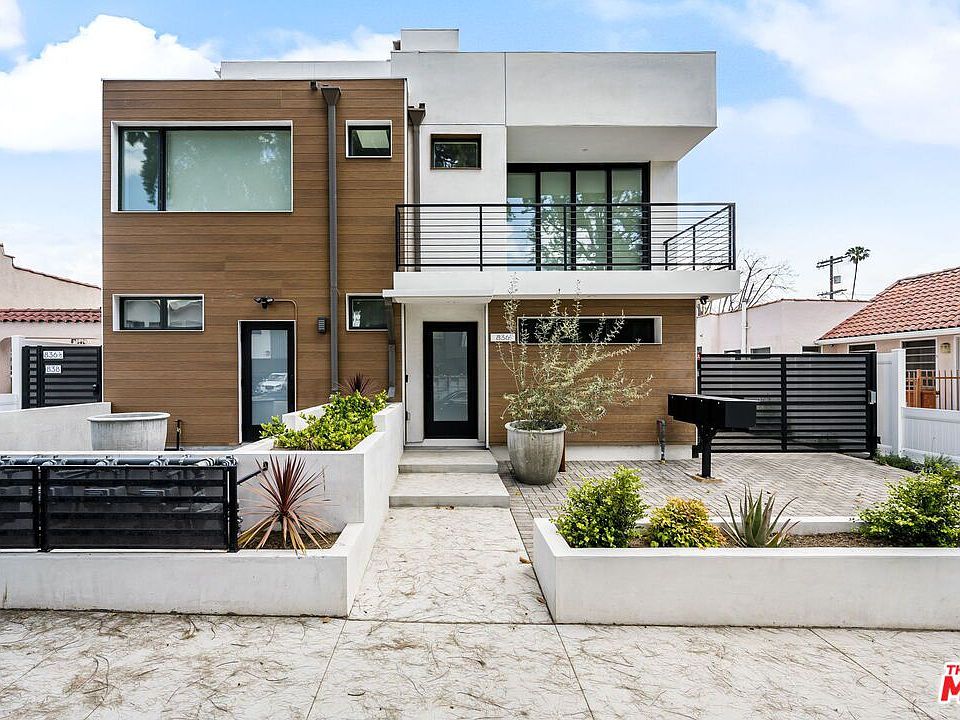 1st image of 838 1/2 N McCadden Pl