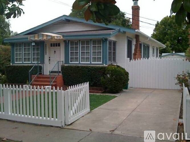 1st image of 1252 Paloma Ave